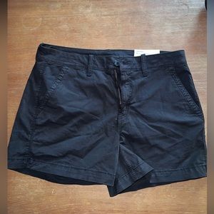 American eagle midi khaki shorts NWT